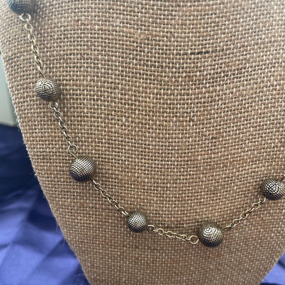 Chaps Ralph Lauren Silver Tone Necklace - Picture 2 of 4